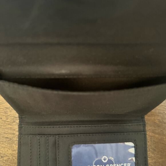 Madison Spencer Wristlet Floral Wallet 4x6 Zipper Coin Credit Card ID Unused - Picture 8 of 10